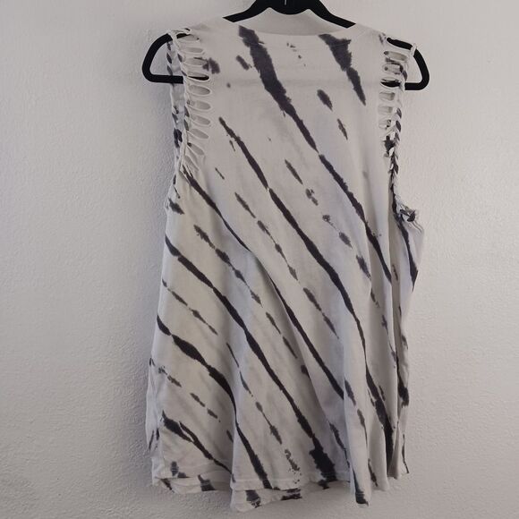 Torrid The Rolling Stones White & Black Tie-Dye Crew Tank size 1X - Picture 7 of 7